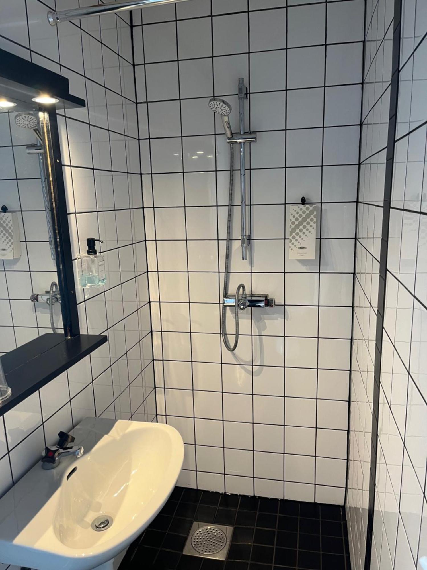 Hotell Fisketangen Кунгшамн Екстериор снимка